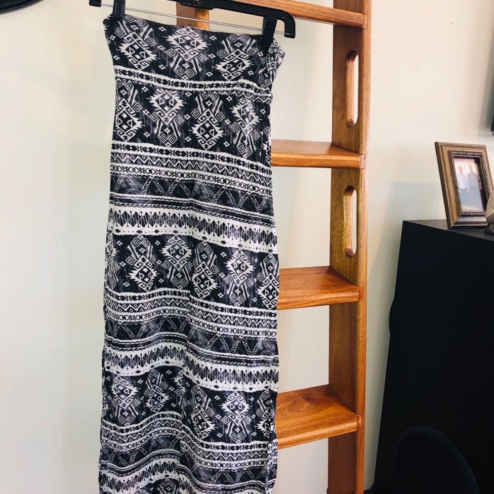 Long tribal patterned skirt